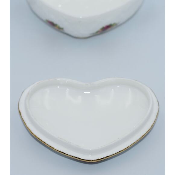 Royal Albert "Old Country Roses" Heart Shaped Trinket Candy Dish - Picture 3 of 8